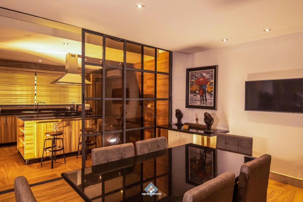 Gk Apartments Асаба Экстерьер фото