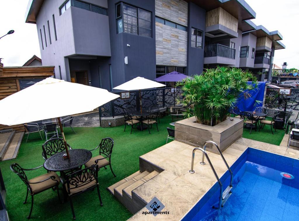 Gk Apartments Асаба Экстерьер фото