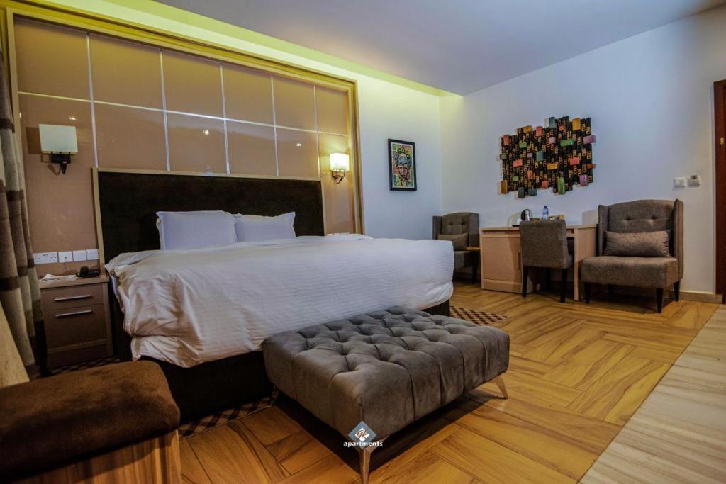Gk Apartments Асаба Экстерьер фото